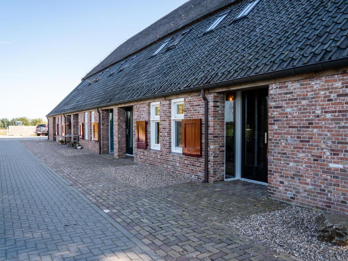 Bed and Breakfast De Raayhof Doornenburg Экстерьер фото